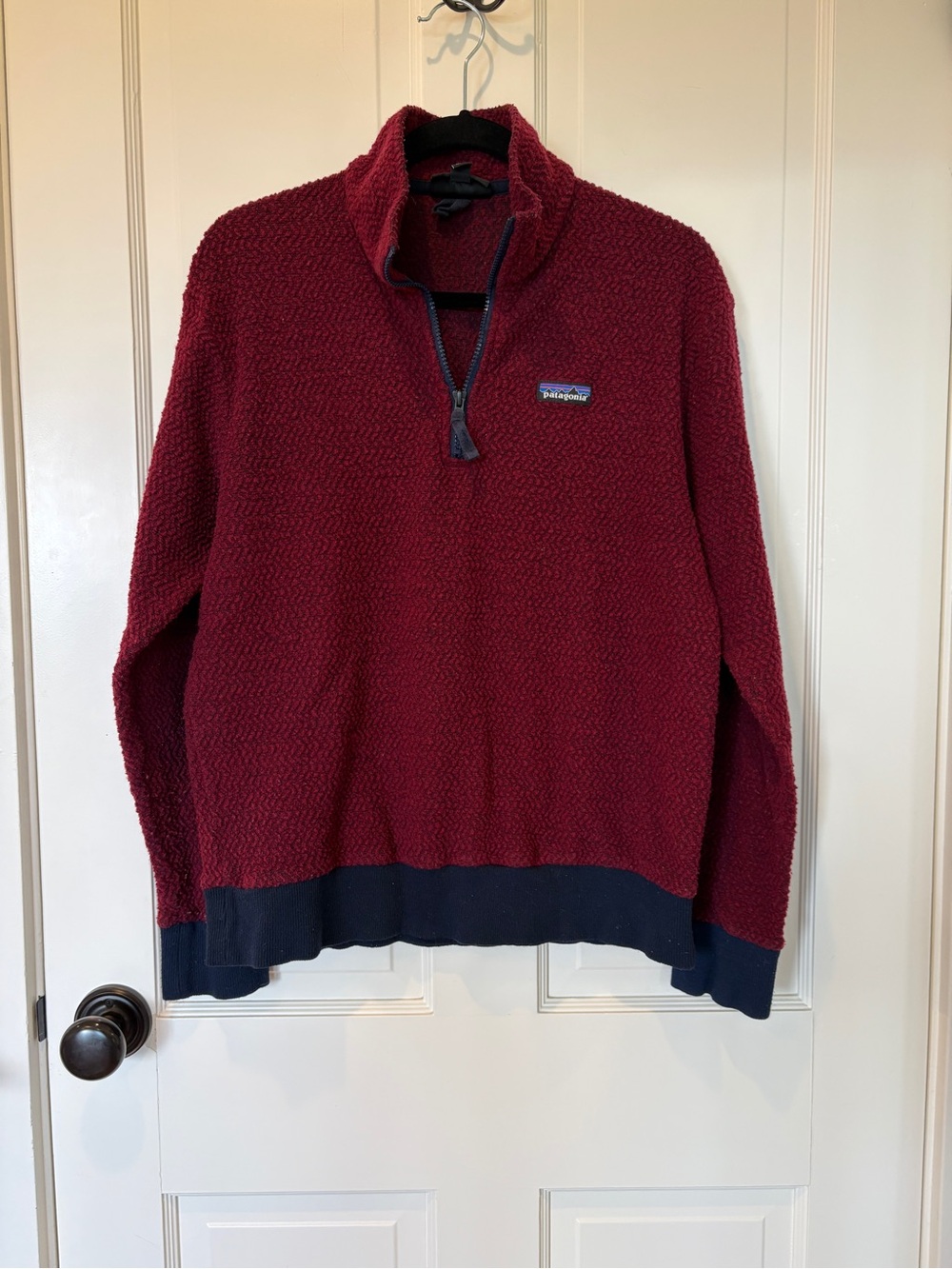 Patagonia Men’s Burgundy Quarter-Zip Fleece Pullover